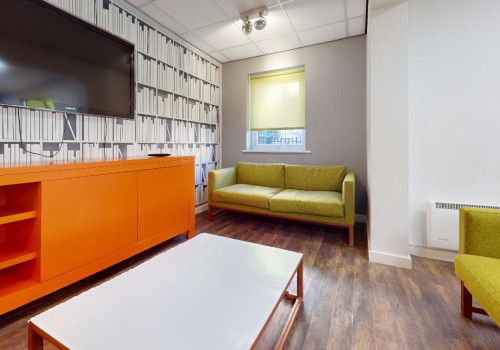 IQ Aspley House