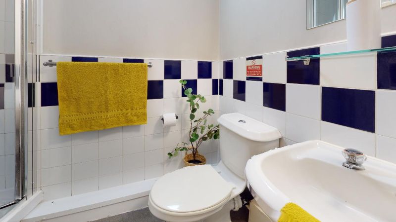  Bronze En-Suite Deluxe  -  iQ Aspley House  - Gallery -  3