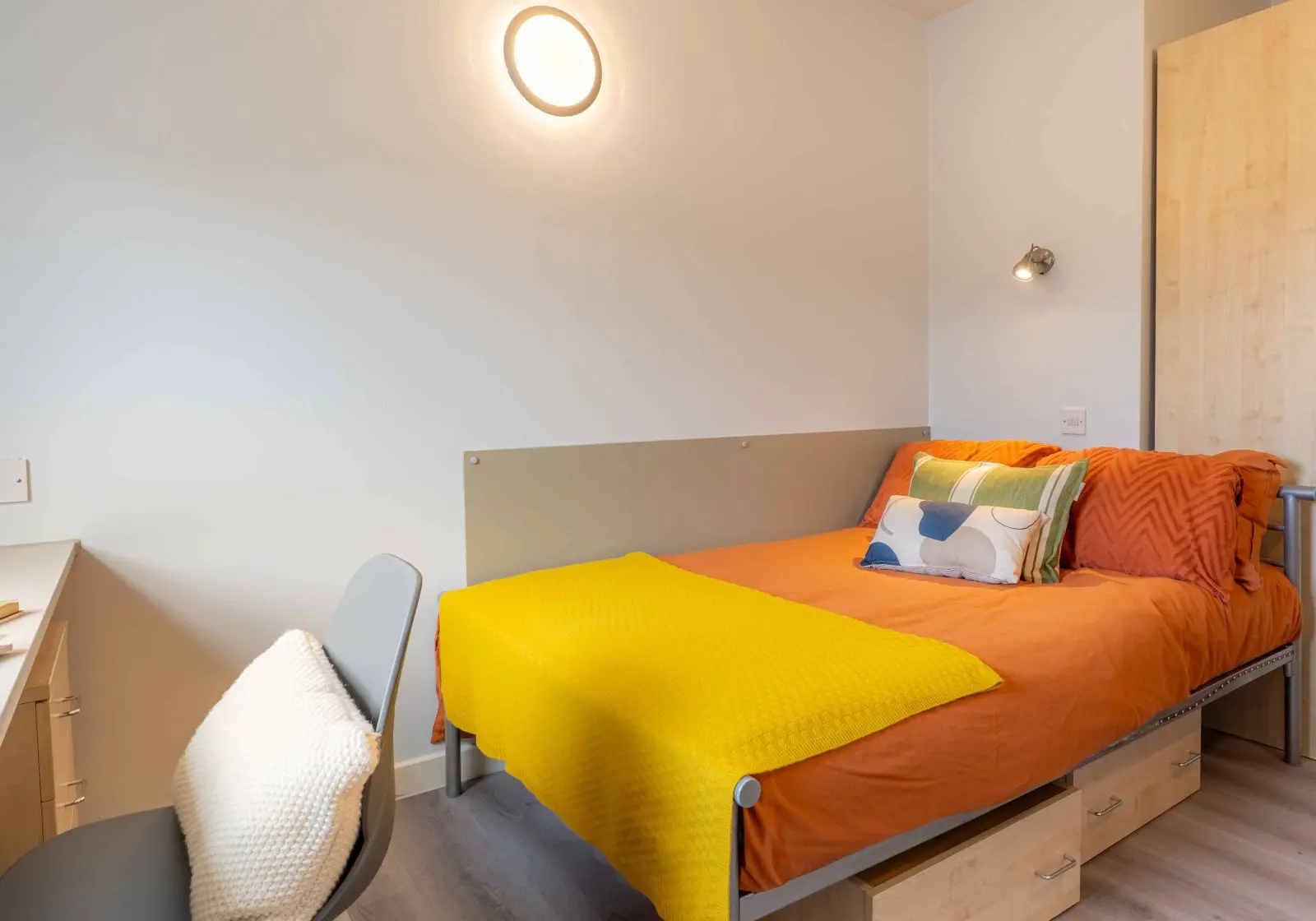  Bronze En-Suite  -  iQ Aspley House  - Gallery -  1