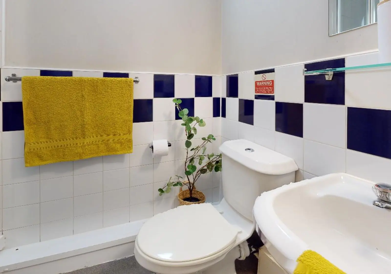  Bronze En-Suite Plus  -  iQ Aspley House  - Gallery -  4