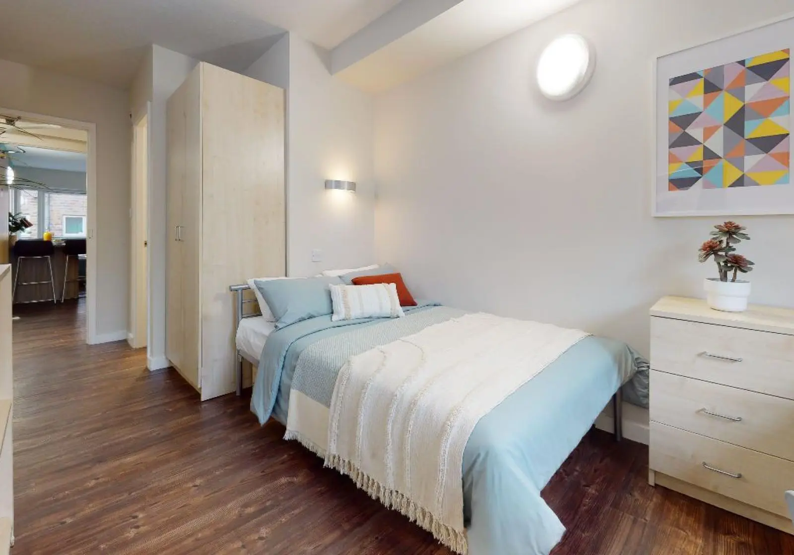  Silver En-Suite Plus  -  iQ Aspley House  - Gallery -  1