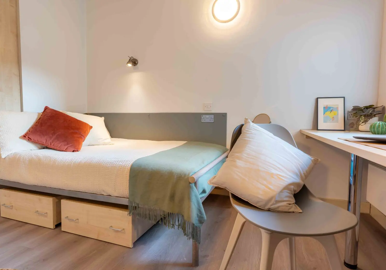  Gold En-Suite  -  iQ Aspley House  - Gallery -  3