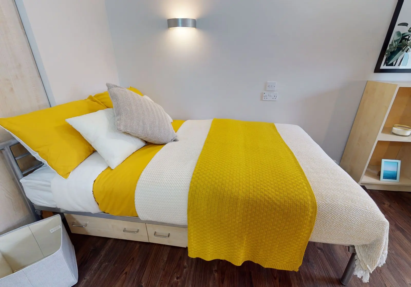  Gold En-Suite Plus  -  iQ Aspley House  - Gallery -  1