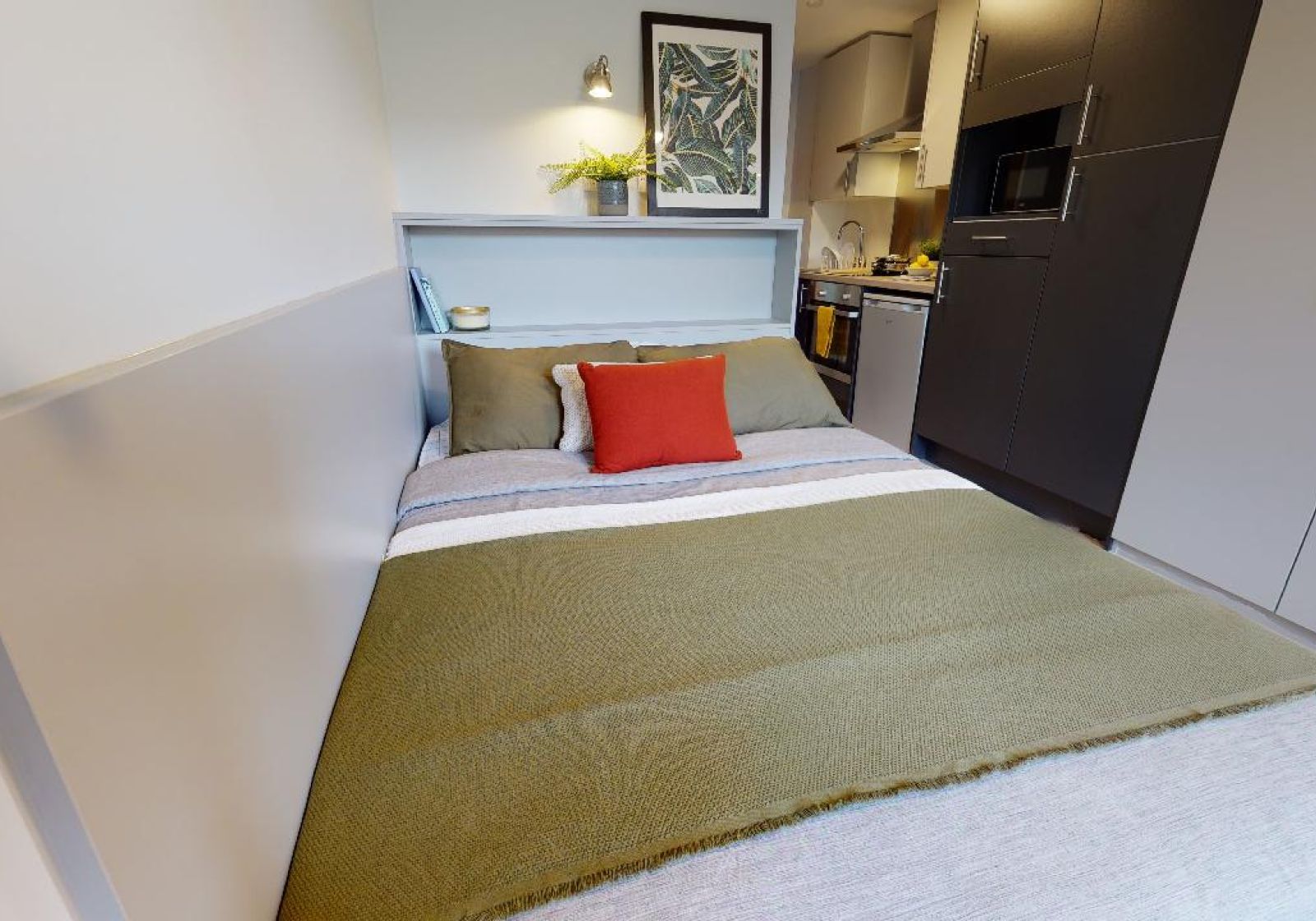  Bronze Studio  -  iQ Fountainbridge  - Gallery -  1