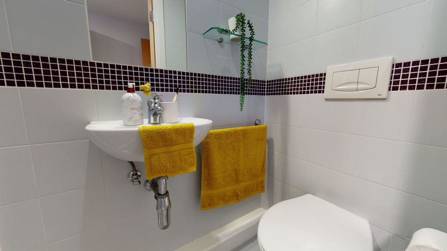  Gold En-Suite  -  iQ Fountainbridge  - Gallery -  5