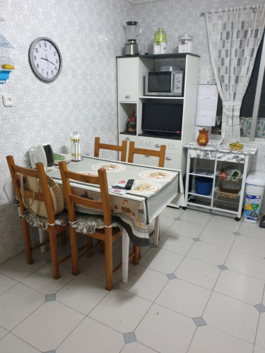 Twin bedroom in a 4-bedroom apartment near Campus Universitario de Ponferrada - Gallery - 5