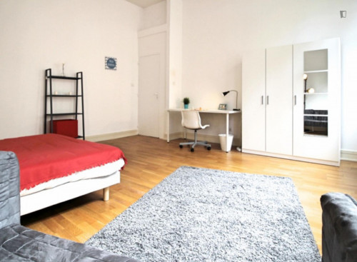 Spacious luminous bedroom - 22m² - ST18