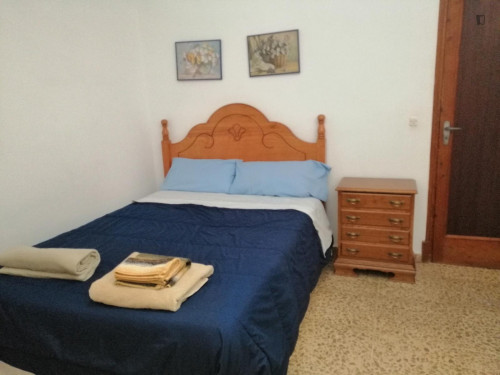 Splendid double bedroom in Pere Garau