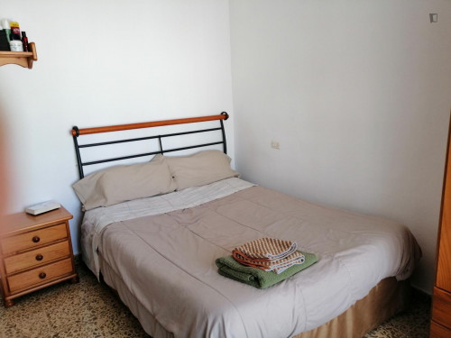 Pleasant double bedroom in Pere Garau