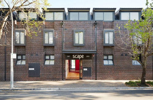 سكيب  أبيركرومبي