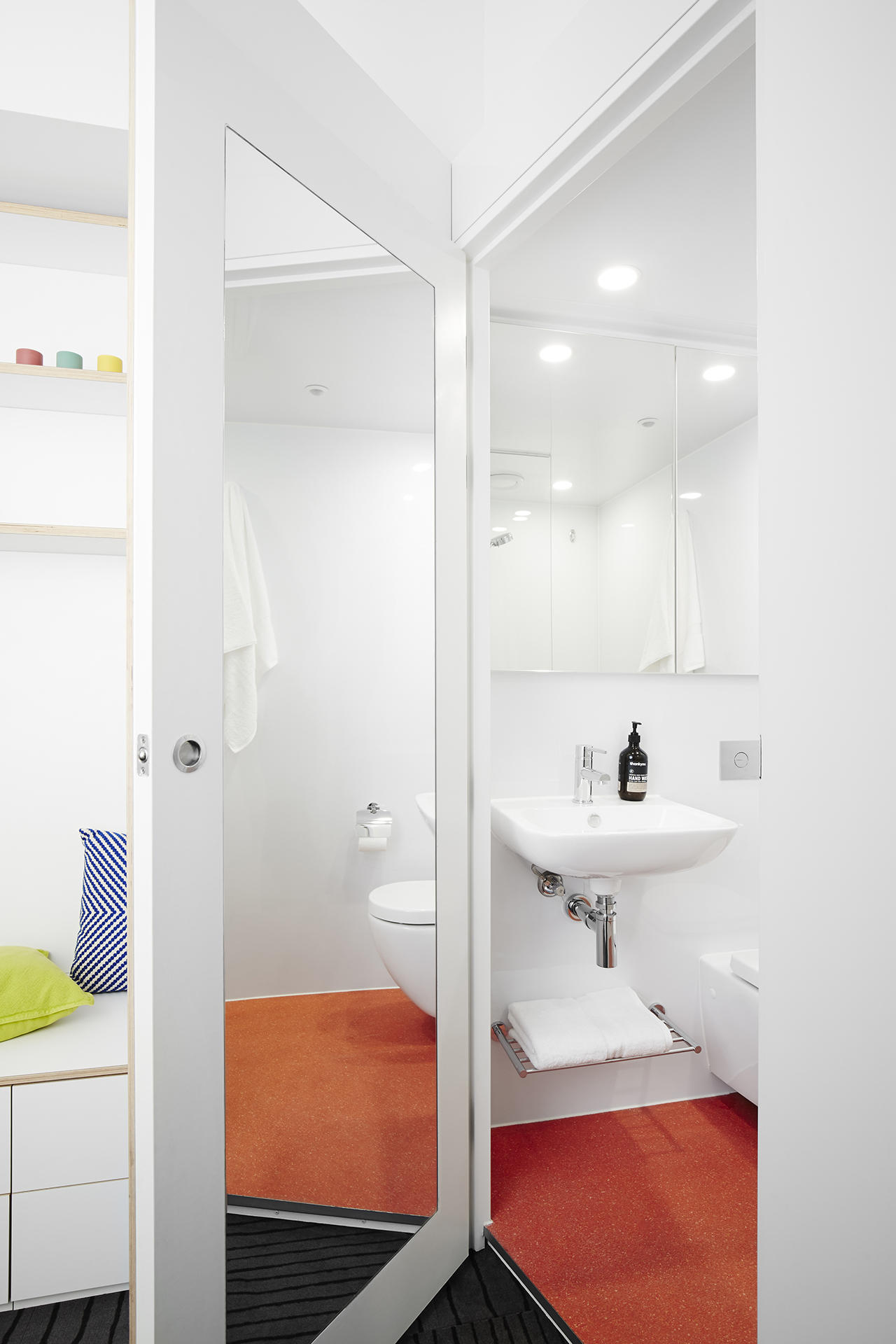  2 Bed Share Apartment  -  Scape Abercrombie  - Gallery -  4