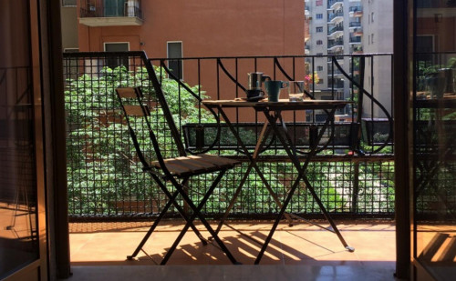 Cool double bedroom in a 4-bedroom flat near Policlinico di Bari - Gallery - 10