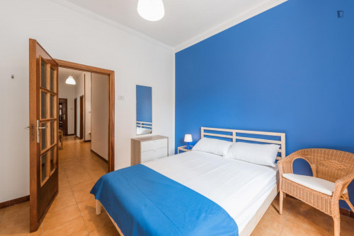Cool double bedroom in a 4-bedroom flat near Policlinico di Bari