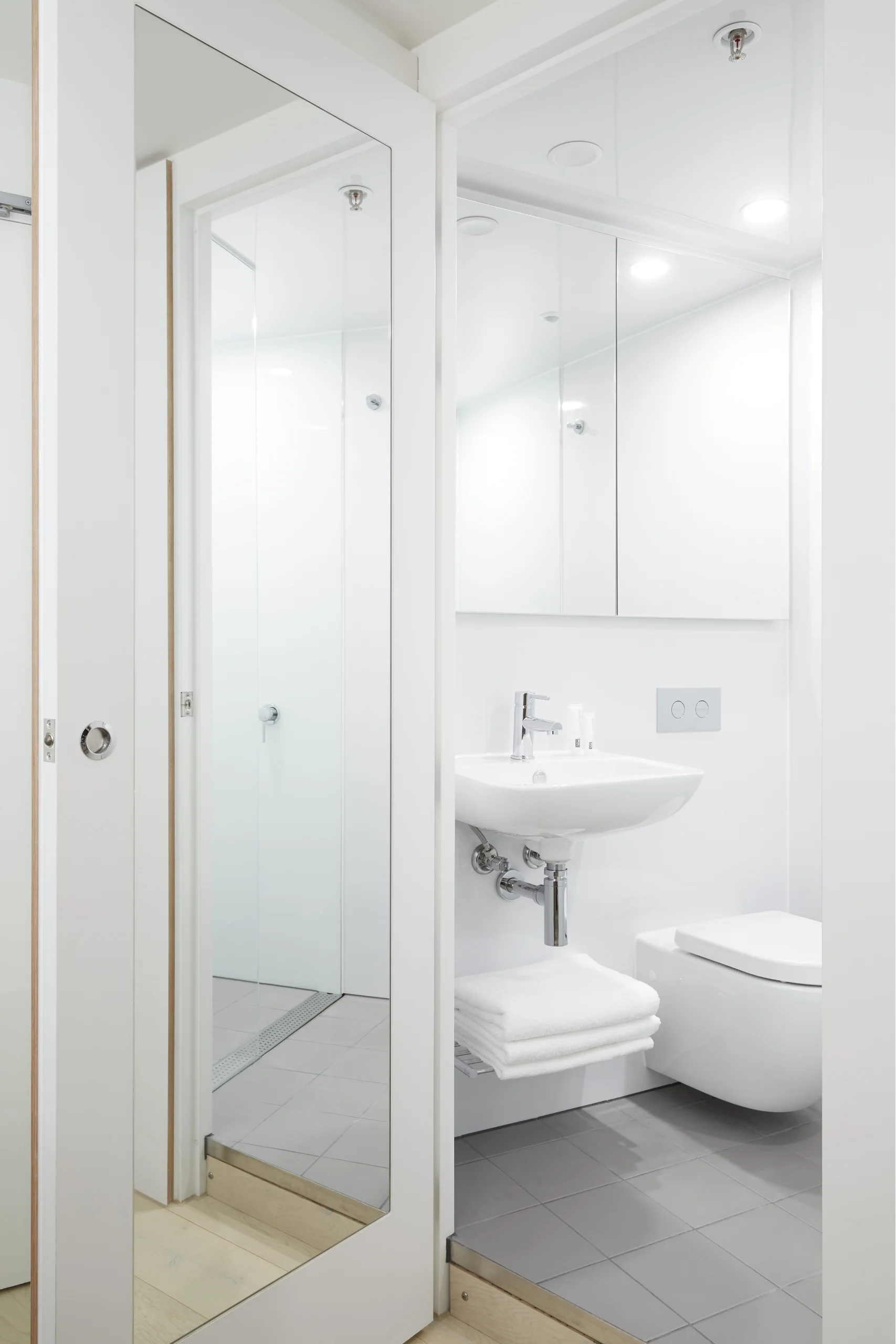  Signature Studio Suite - Double Bed With Standard View  -  سكيب سوانستون  - Gallery -  4