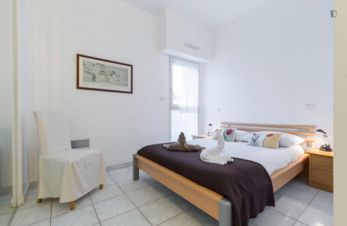 1-bedroom apartment, with outdoor area