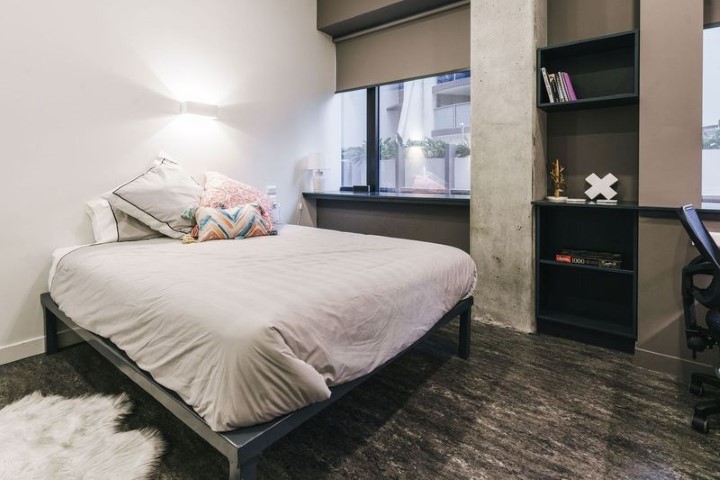  Queen / Adaptable Studio  -  Student One Adelaide Street  - Gallery -  1