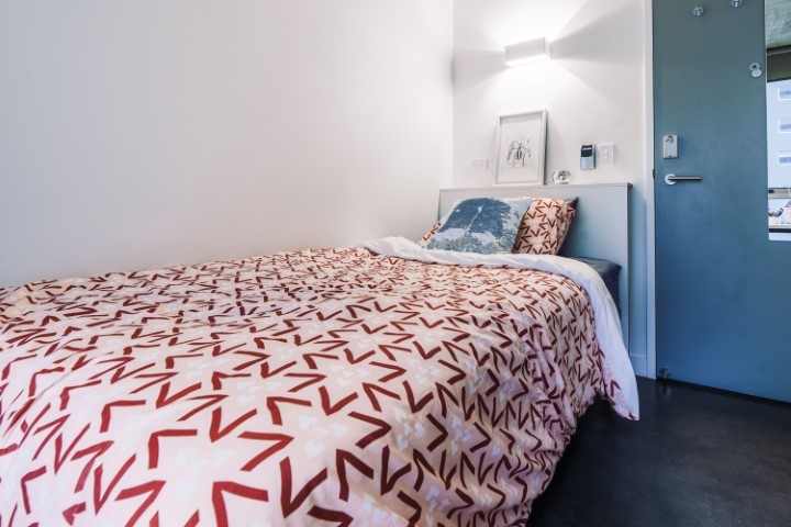  4-Bedroom Apartment  -  Student One Wharf Street  - Gallery -  1