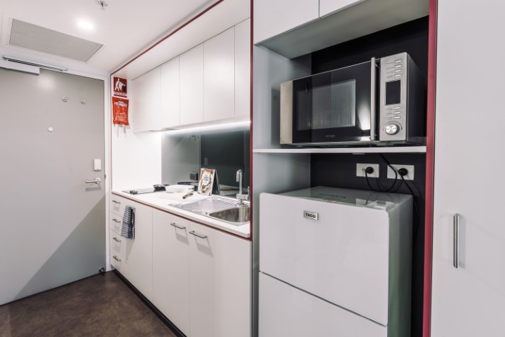  Executive Studio  -  Student One Wharf Street  - Gallery -  3