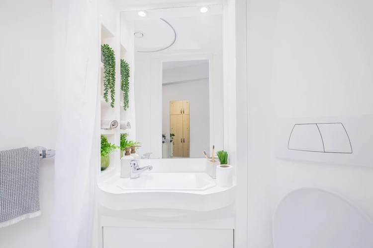 Large Standard Double En-Suite - 3