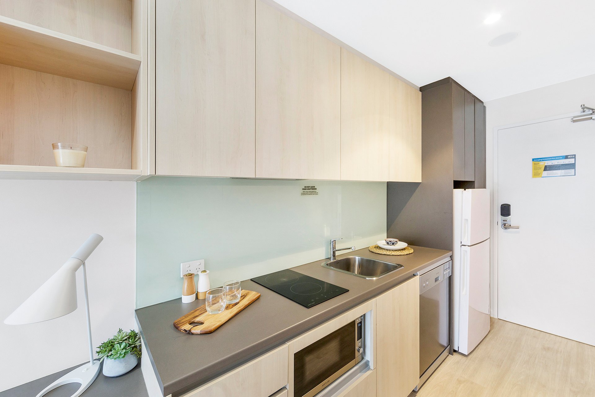  Ultra Twin Single Bed Apartment - Single Bed With Standard View  -  Atira Merivale Street - South Brisbane  - Gallery -  4