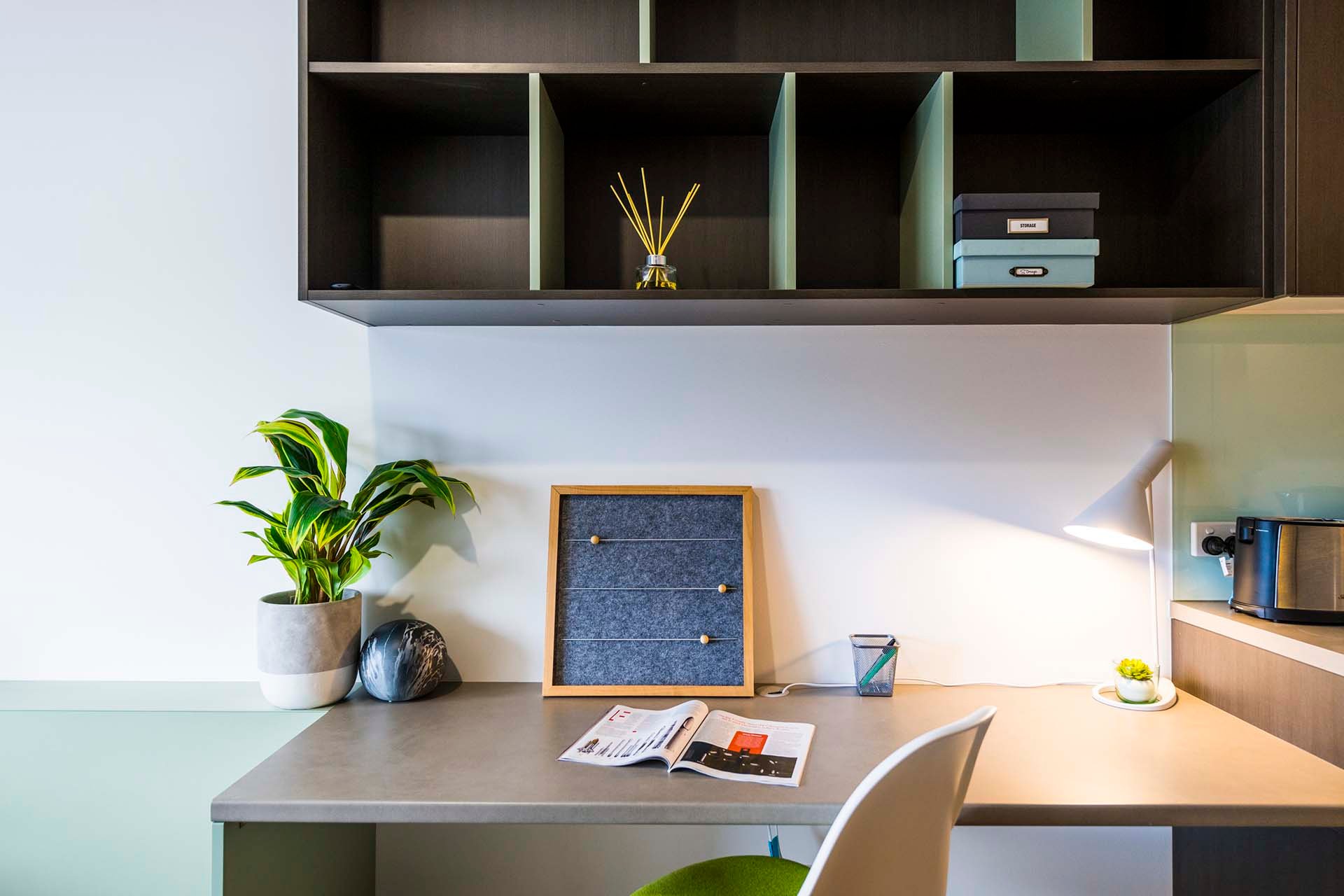  King Single Bed With Twin Mix Apartment  -  Atira Merivale Street - South Brisbane  - Gallery -  12