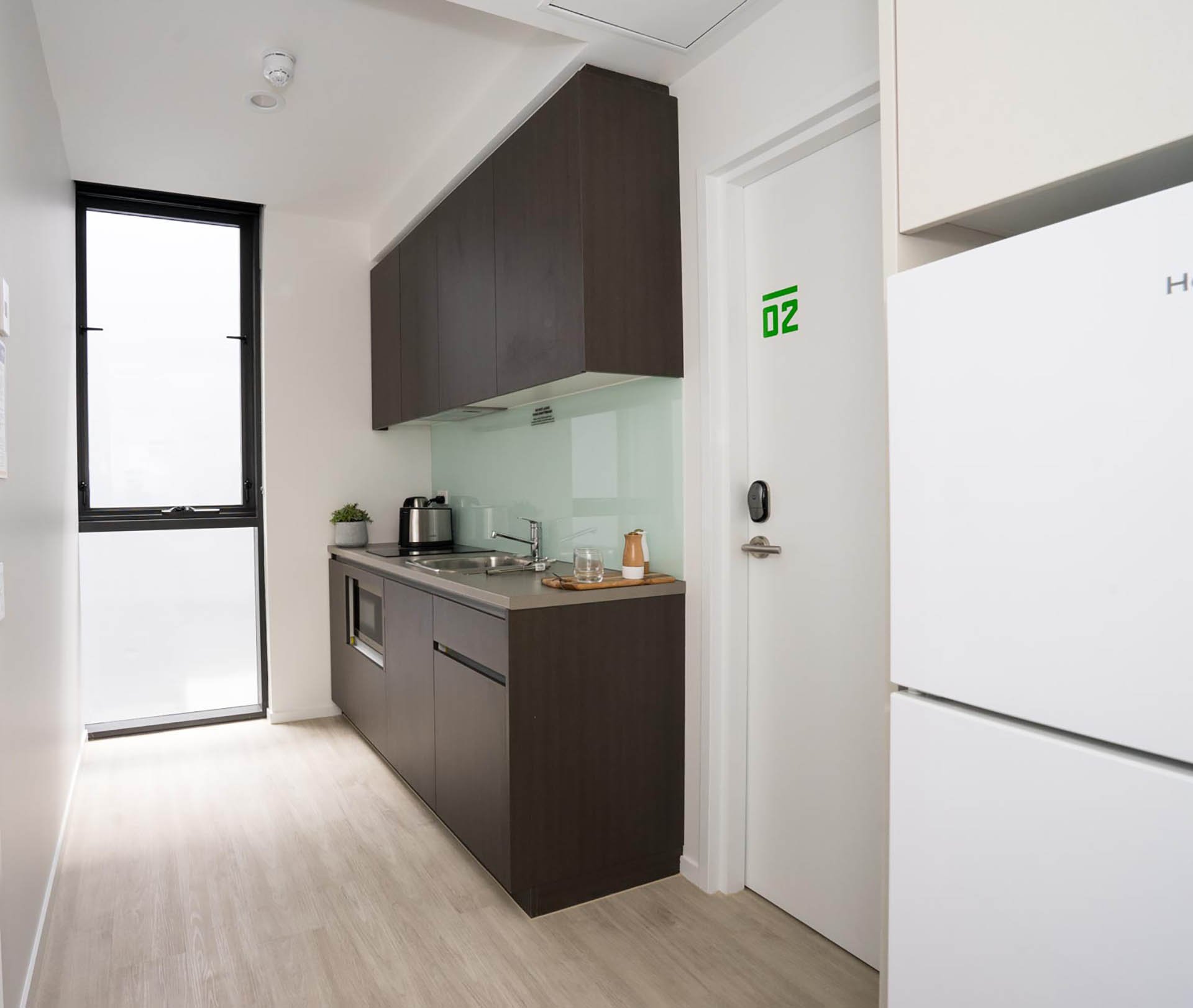  Double Bed With 2 Bed Apartment  -  Atira Merivale Street - South Brisbane  - Gallery -  6