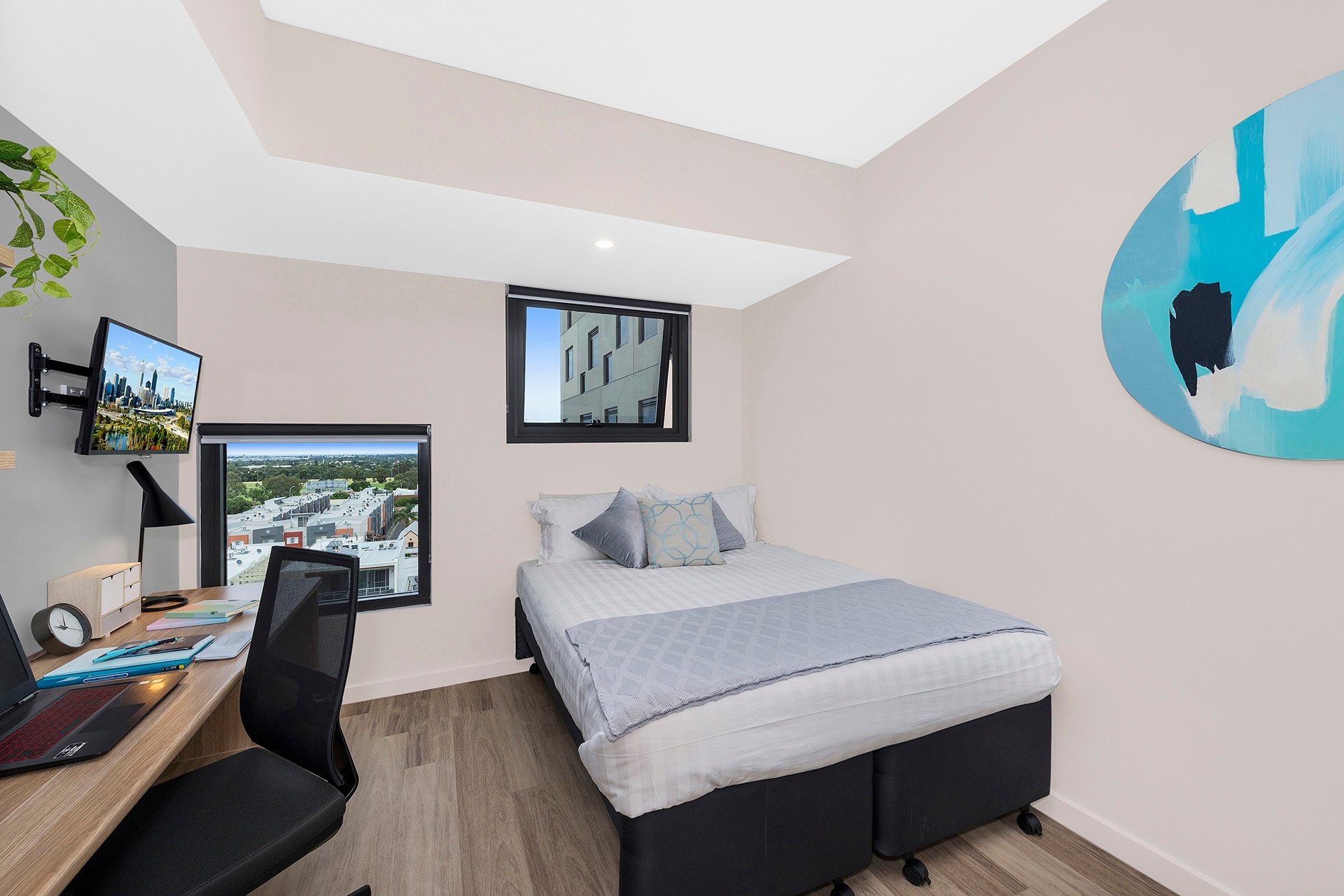  Signature Plus Studio Apartment - Queen Bed With Standard View  -  Atira Waymouth Street  - Gallery -  11