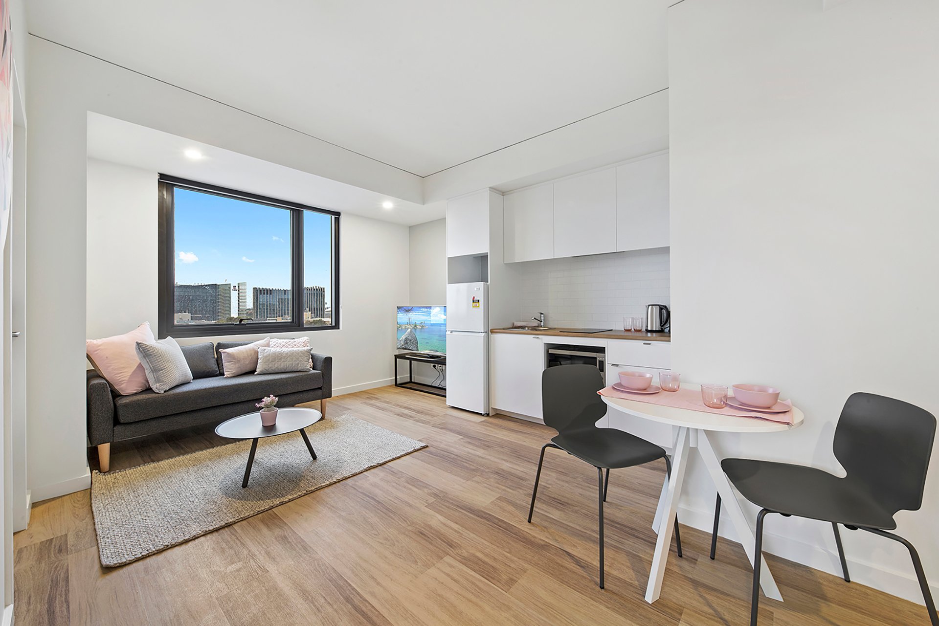  King Single Bed With 2 Bed Apartment  -  Atira Waymouth Street  - Gallery -  1