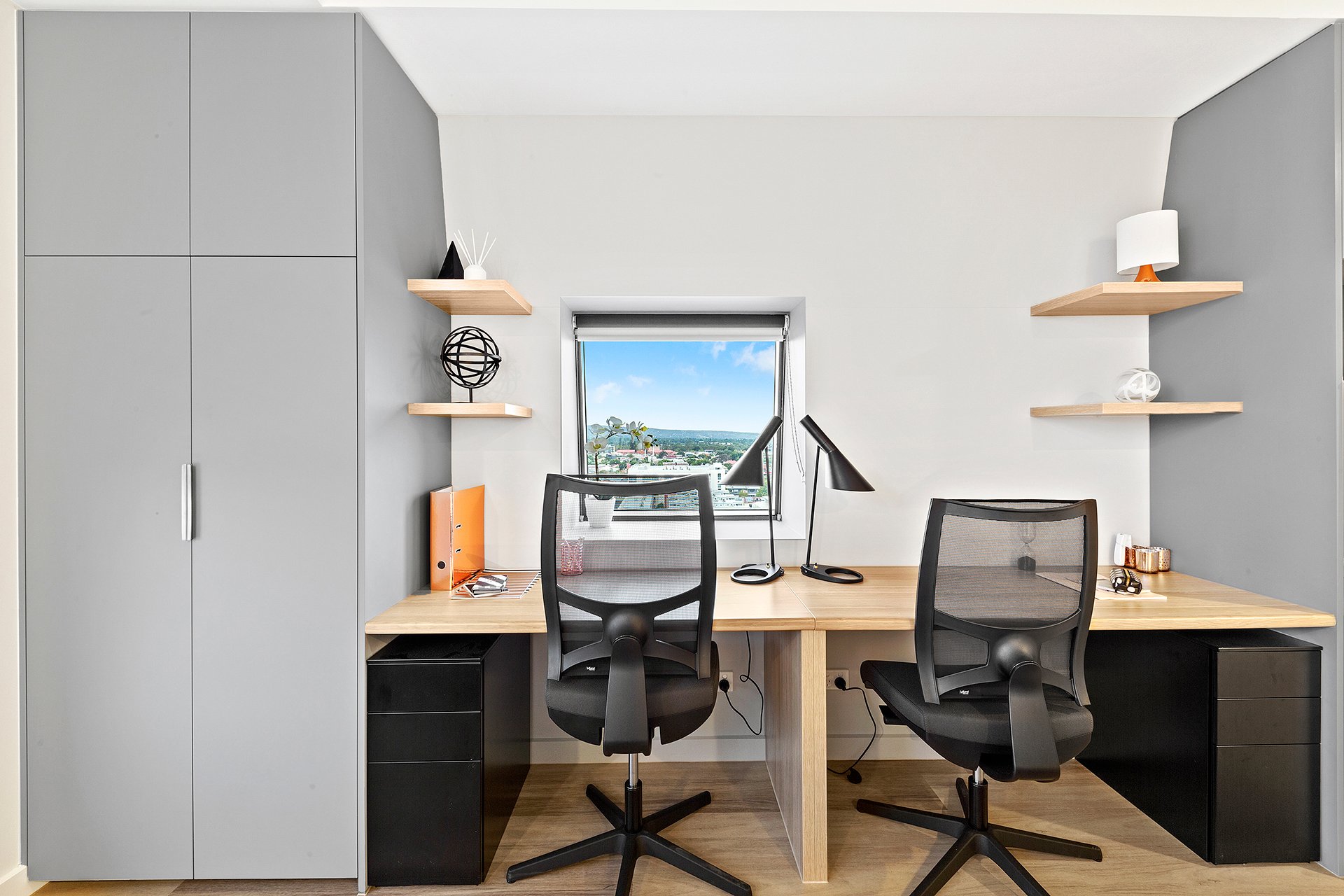  Signature Plus Twin Apartment - King Single Bed With Standard View  -  Atira Waymouth Street  - Gallery -  1