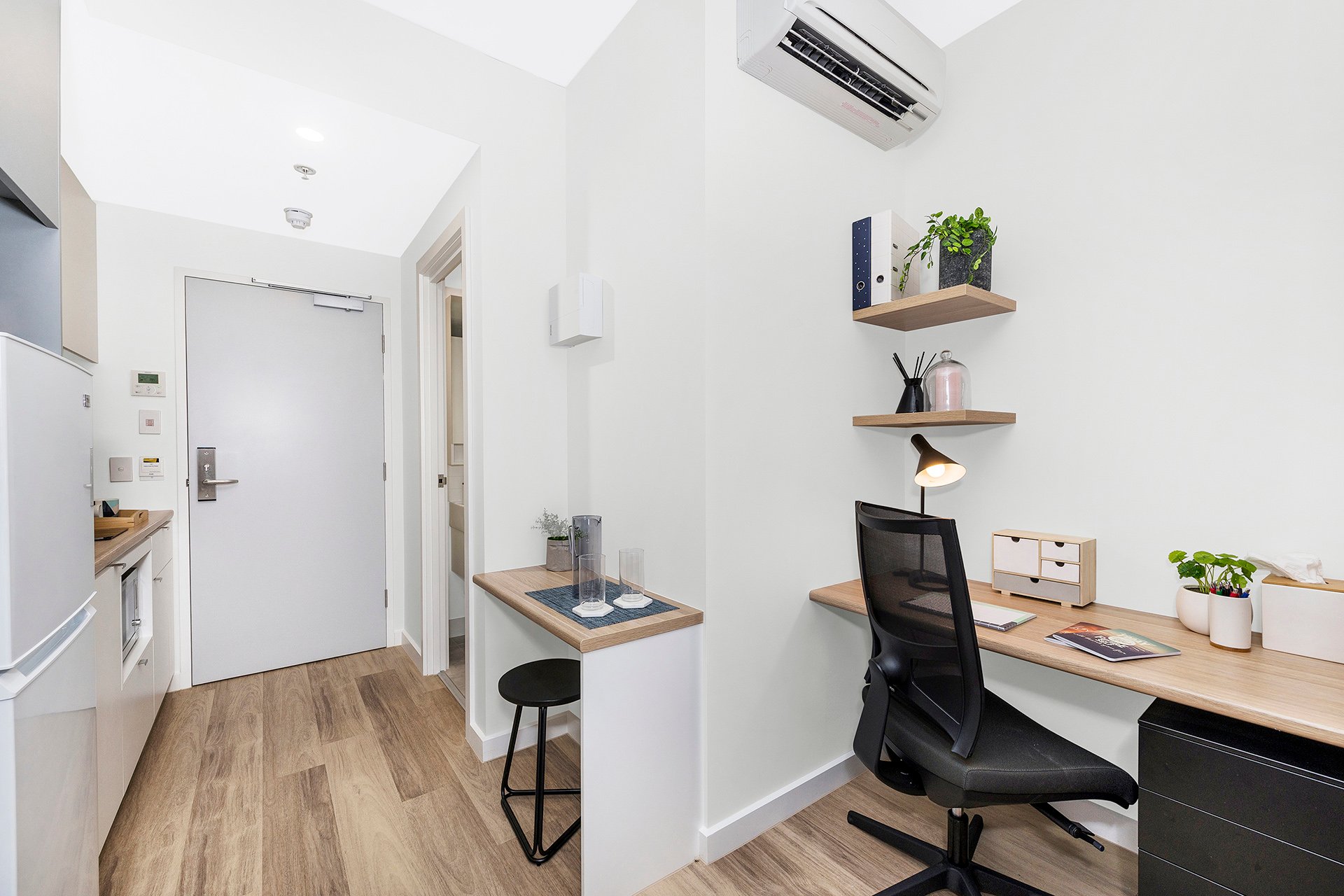  Twin Bunk Apartment - King Single Bed With Standard View  -  Atira Waymouth Street  - Gallery -  2