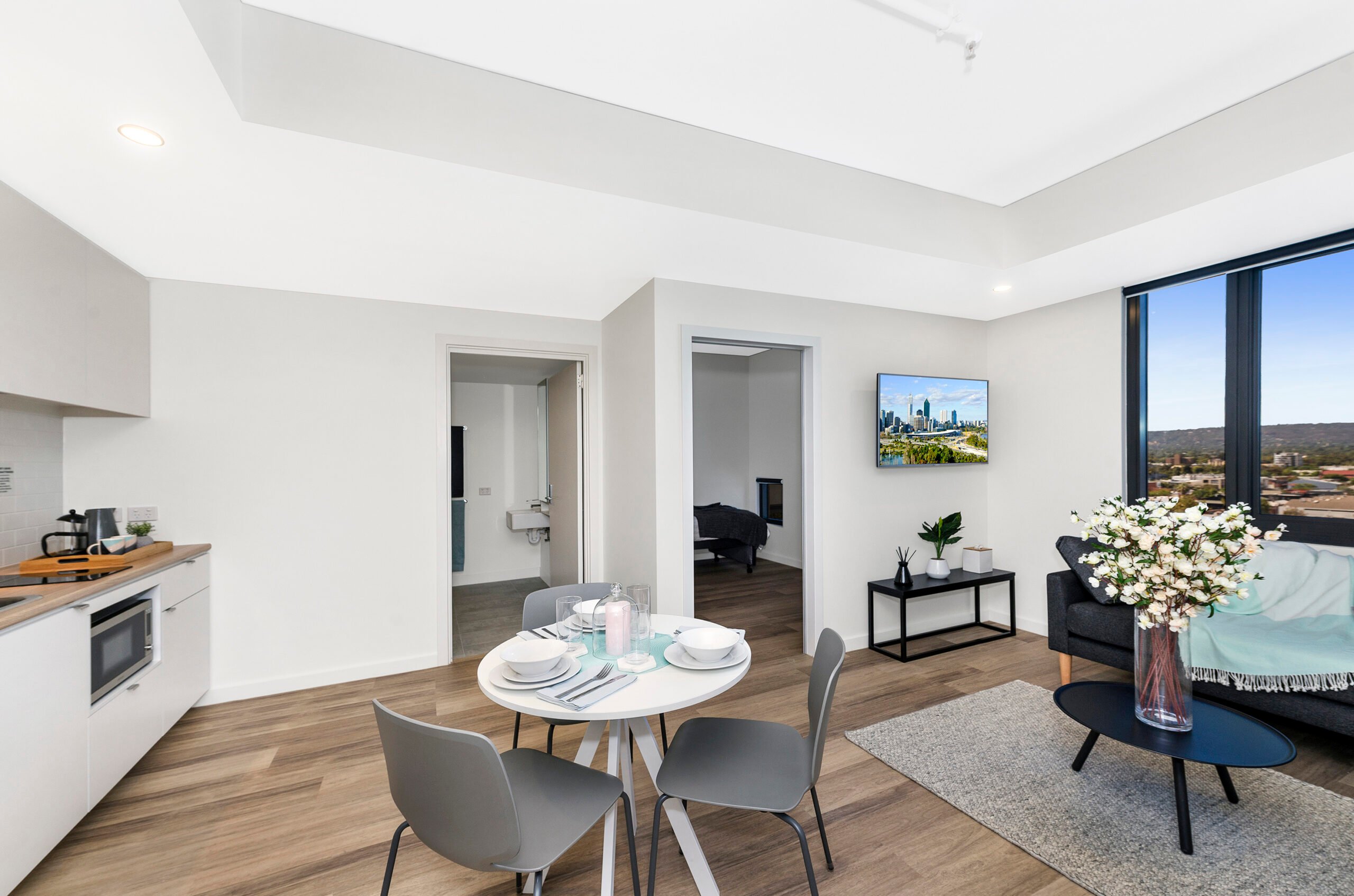  King Single Bed With 3 Bed Apartment  -  Atira Waymouth Street  - Gallery -  9