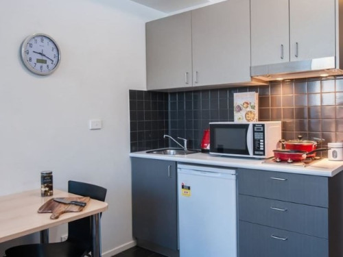 Student Living on Lonsdale - Gallery - 14