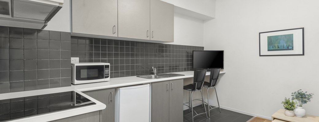  2 Bedroom Apartment - Standard High Level  -  UniLodge on Lonsdale  - Gallery -  5