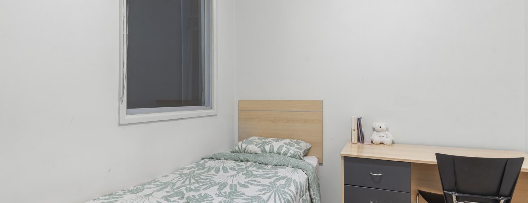  2 Bedroom Apartment - Standard High Level  -  UniLodge on Lonsdale  - Gallery -  3