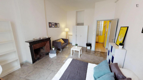 Enjoyable double bedroom in Gambetta