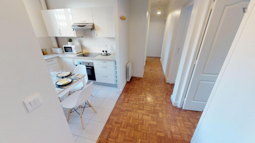 Enchanting double bedroom in République–Point-du-Jour - Gallery - 12