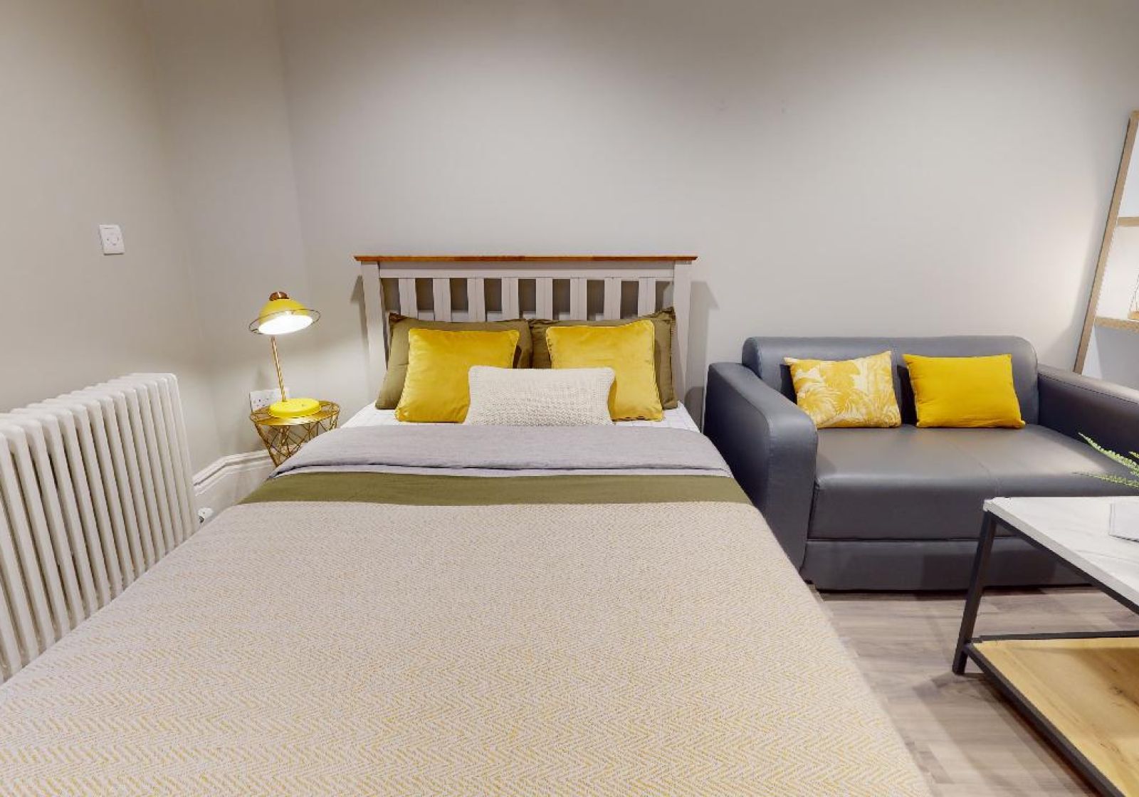 Platinum En-Suite - iQ Elliott House - Gallery - 4