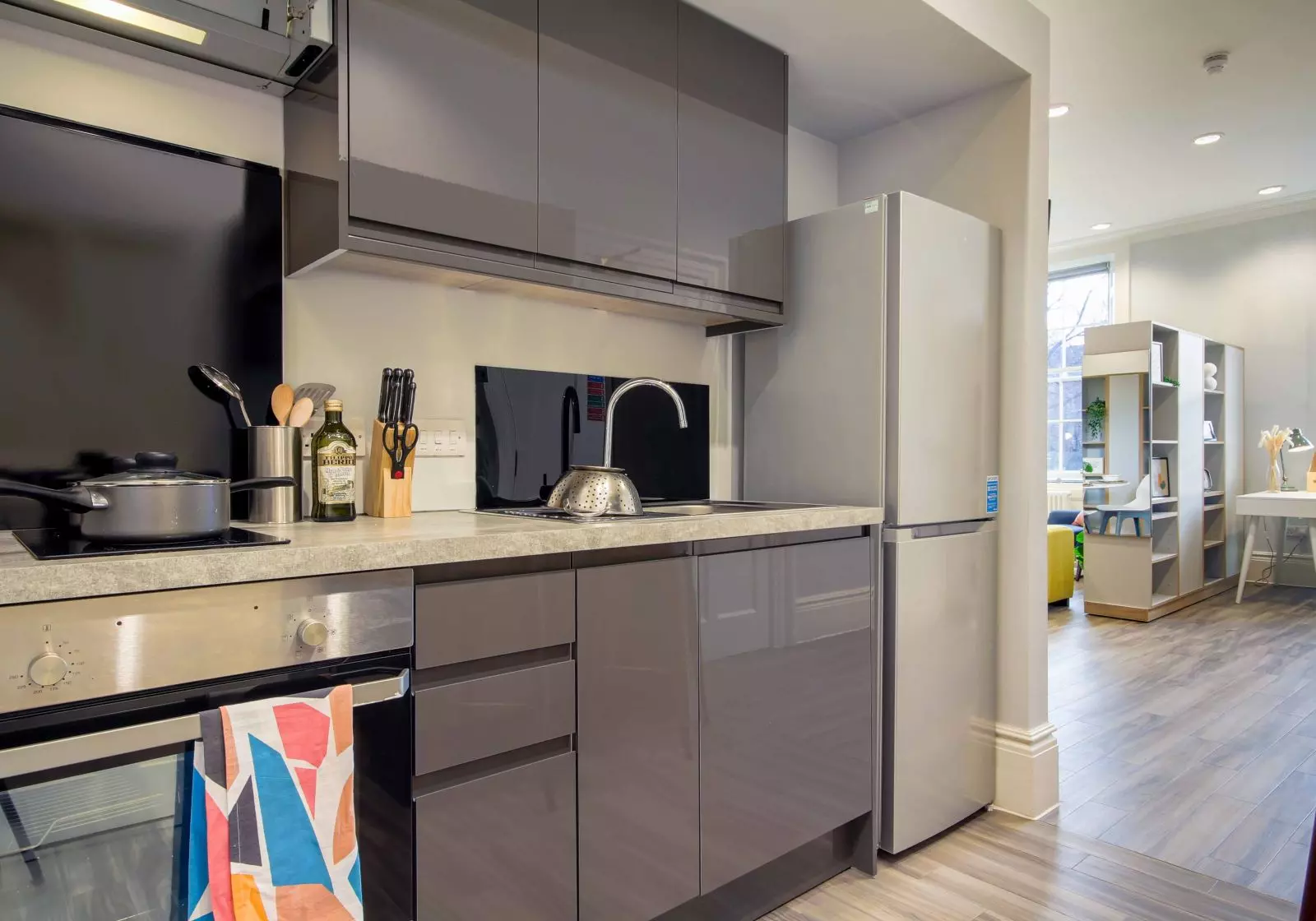 Diamond 1 Bed Apartment - iQ Elliott House - Gallery - 2