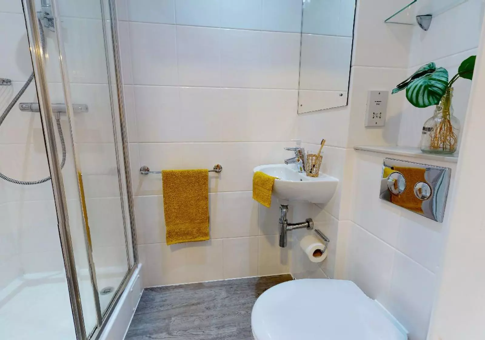 Bronze Studio - iQ Elliott House - Gallery - 4