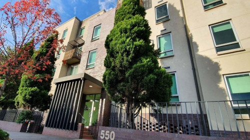 UniLodge @ 550 Lygon