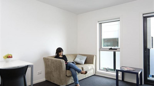 Student Living - 740 Swanston