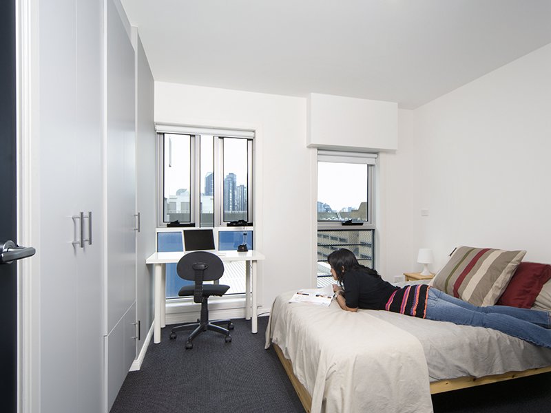 1 Bedroom Double Bed - 5