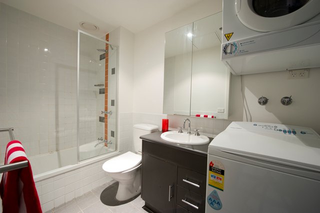 1 Bedroom Twin Single Beds - 2