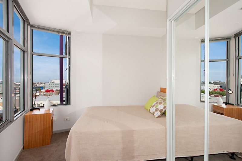  2 Bedroom Apartment - Medium  -  Student Living - 570 Swanston  - Gallery -  1