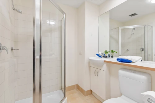 Student Living - 800 Swanston - Gallery - 11