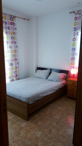 Double bedroom near Playa de las Canteras