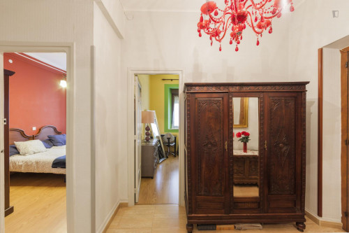 bedroom next to Oviedo Estación Uría - Gallery - 13