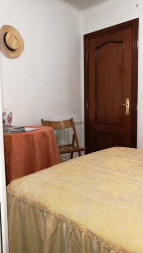 Habitación doble al lado de Campus del Milan