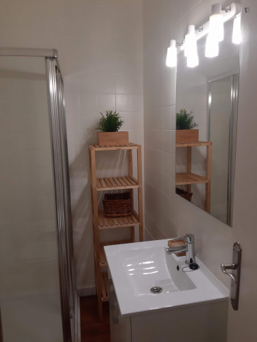 Cozy single bedroom in a 3-bedroom apartment near Plaza de Toros de Murcia - Gallery - 9