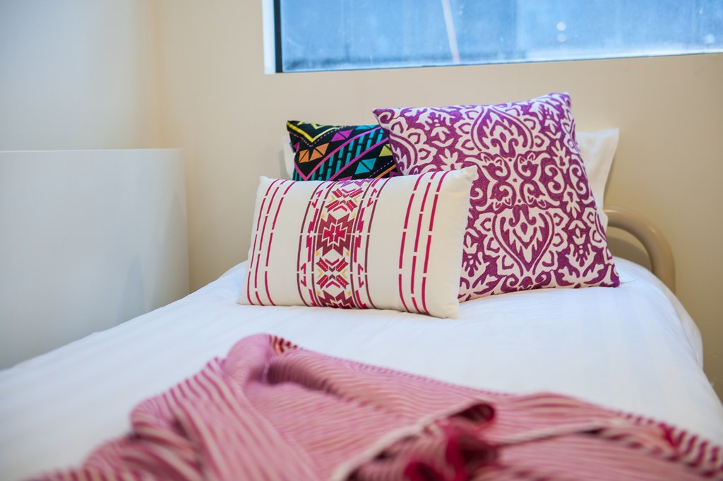  Studio Apartment  -  Student Living on A'Beckett  - Gallery -  3